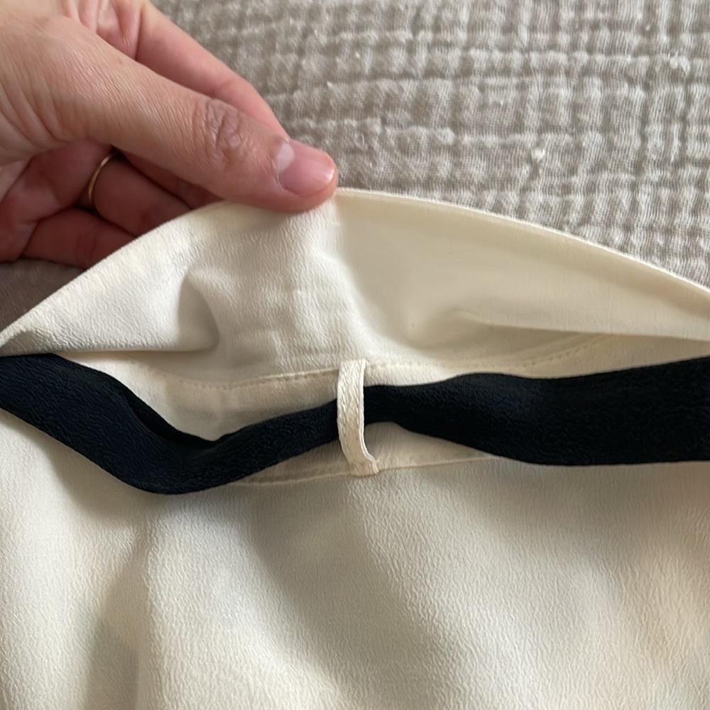 Comptoir des Cotonniers cream silk blouse XS - Picture 7 of 7